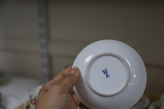 A set of eight Meissen small tea bowls and covers, 19th century, saucers 11.5cm diameter